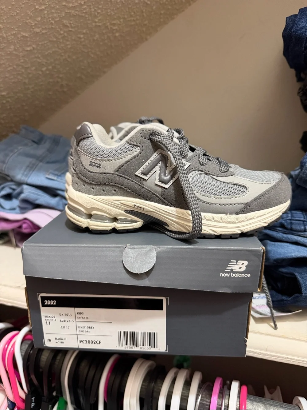 New Balance Kids Grey and Cream Sneakers